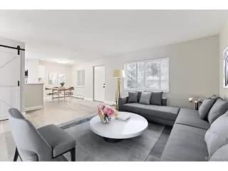 Browse active condo listings in JASMINE CONDOMINIUMS