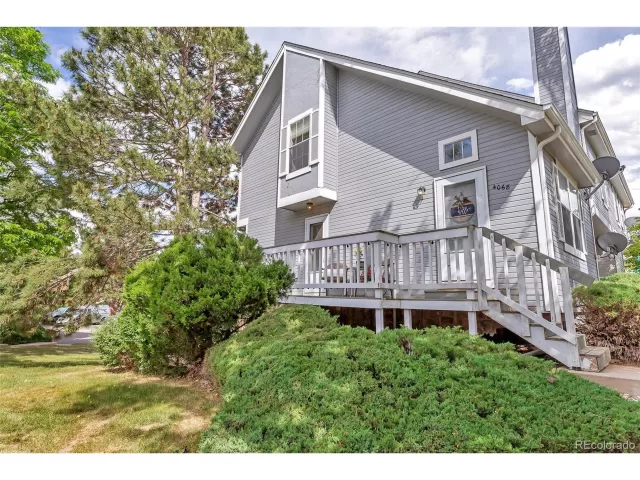 MLS: 8922810 Condo For Sale