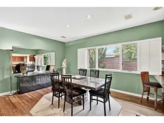 Photo #4: 8923390 Listing