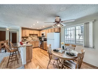 Photo #5: 8924548 Listing