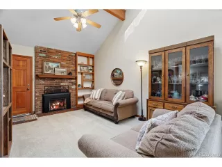 Photo #4: 8925184 Listing