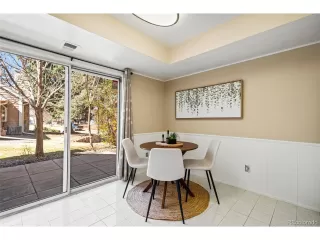 Photo #6: 8926458 Listing