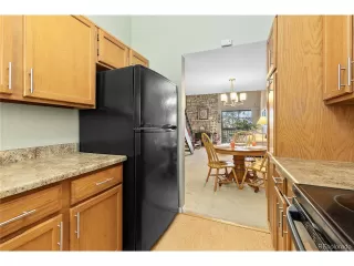 Photo #6: 8926657 Listing