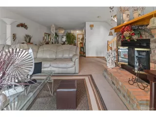 Photo #4: 8929699 Listing