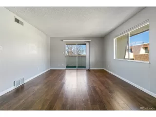 Photo #4: 8935325 Listing 