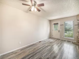 Photo #3: 8936720 Listing 