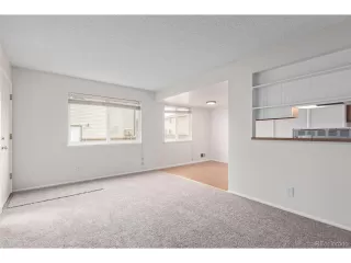 Photo #5: 8939065 Listing