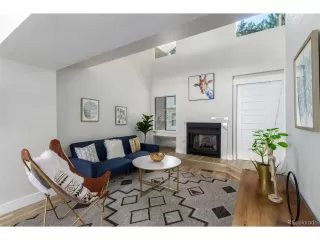 Photo #3: 8939478 Listing