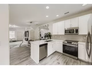 Photo #2: 8940626 Listing 