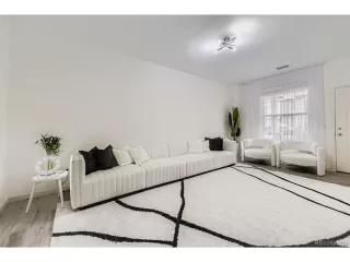 Photo #6: 8940626 Listing 