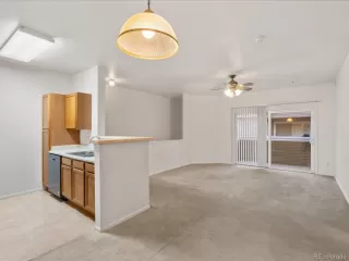 Photo #4: 8942490 Listing