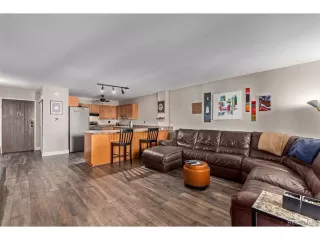 Photo #2: 8942889 Listing