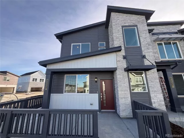 MLS: 8943054 Condo For Sale