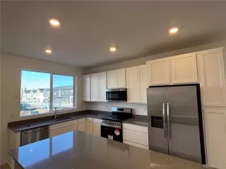 Photo #2: 8943054 Listing