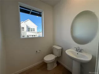 Photo #5: 8943054 Listing