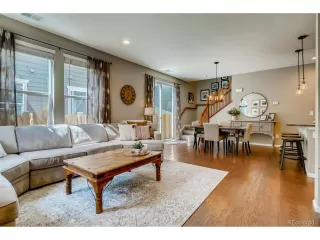 Photo #4: 8943229 Listing