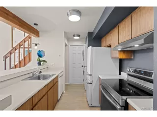 Photo #3: 8943338 Listing 