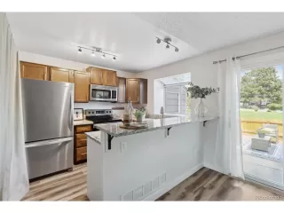 Photo #6: 8943713 Listing 