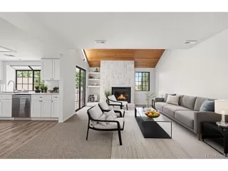 Photo #6: 8947587 Listing