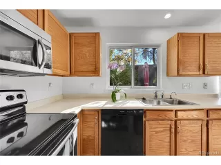 Photo #6: 8950082 Listing