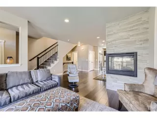 Photo #6: 8951651 Listing