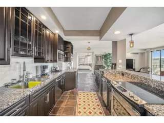 Photo #5: 8951873 Listing 