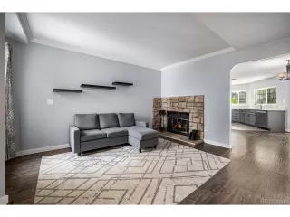 Photo #5: 8957436 Listing 