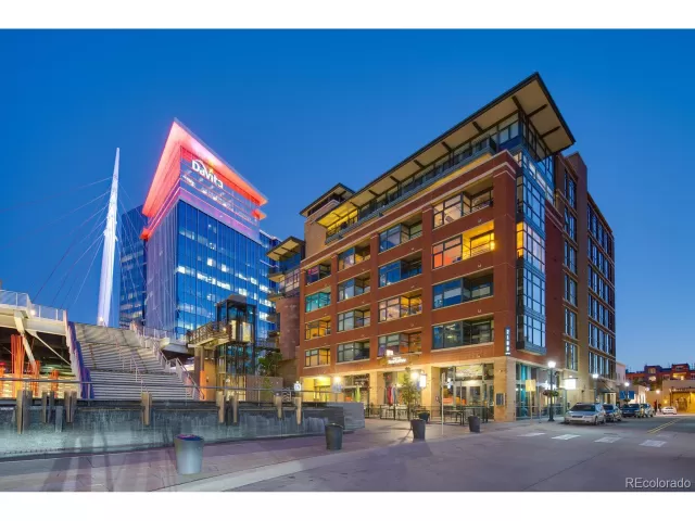 MLS: 8958769 Condo For Sale