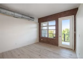 Photo #4: 8961383 Listing