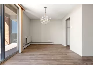 Photo #5: 8961649 Listing 