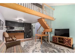 Photo #5: 8962394 Listing 