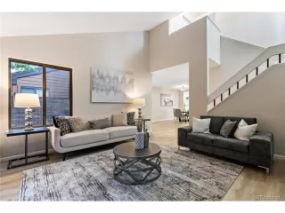 Photo #4: 8963985 Listing