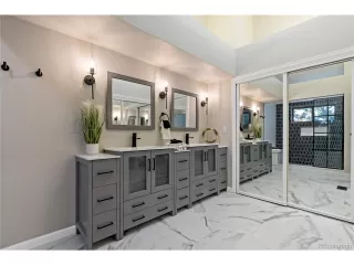 Photo #6: 8963985 Listing