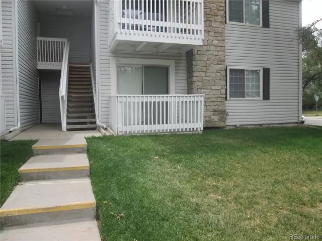 MLS: 8964369 Condo For Sale