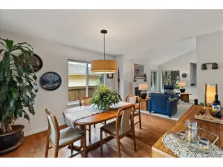 Photo #6: 8965744 Listing 