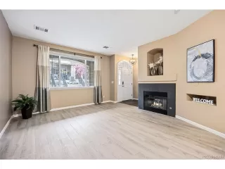 Photo #4: 8966962 Listing