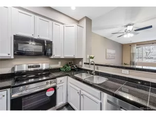 Photo #6: 8966962 Listing