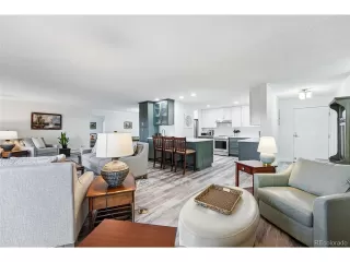 Photo #6: 8968490 Listing