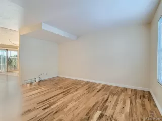 Photo #4: 8968741 Listing