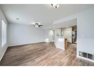 Photo #3: 8968947 Listing