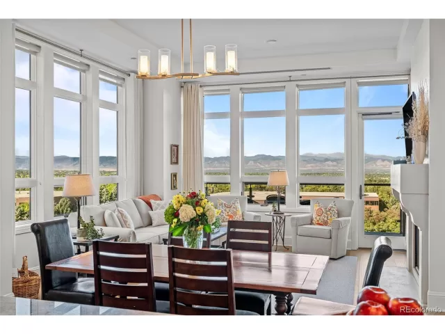 MLS: 8970502 Condo For Sale