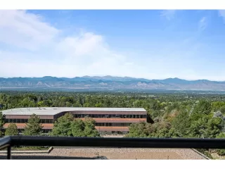 Photo #5: 8970502 Listing 