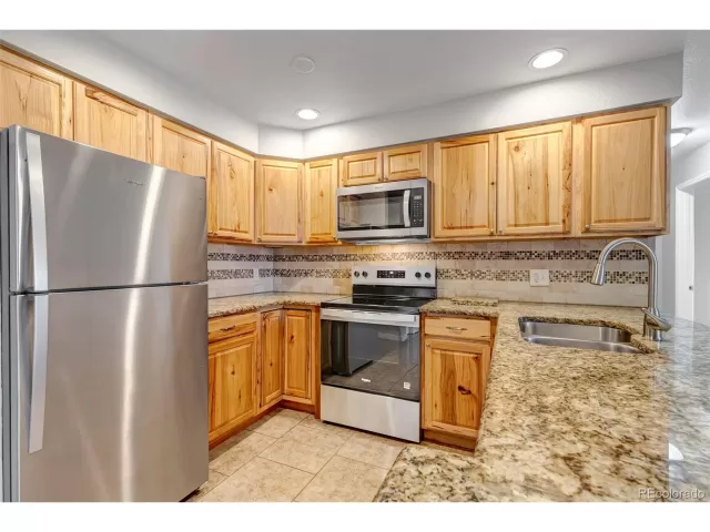 MLS: 8970565 Condo For Sale