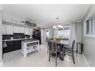 Photo #3: 8971423 Listing