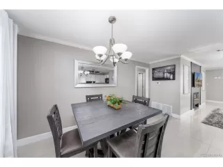 Photo #5: 8971423 Listing