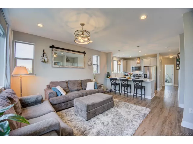 MLS: 8973963 Condo For Sale