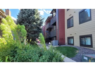 More Details about MLS # 8977783 : 10890 W EVANS AVE 2E LAKEWOOD CO 80227
