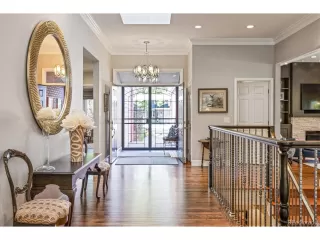 Photo #3: 8979318 Listing 