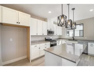 Photo #3: 8979616 Listing