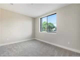 Photo #6: 8979616 Listing